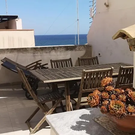 Sea-view Terrace & Bikes Moon Ortigia