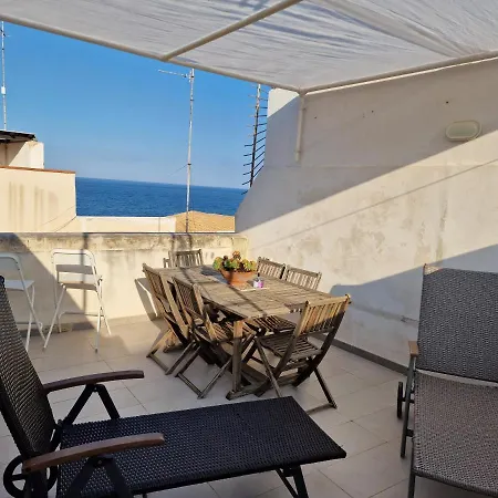 Sea-view Terrace & Bikes Moon Ortigia