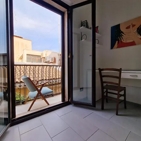 Sea-view Terrace & Bikes Moon Ortigia Casa vacanze