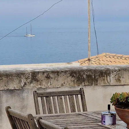 Semesterbostad Sea-view Terrace & Bikes Moon Ortigia Syrakusa